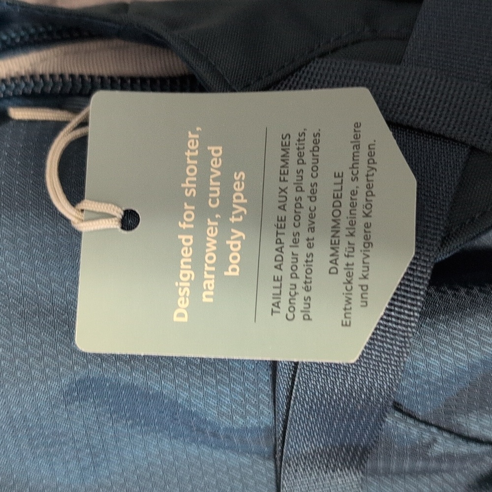 Osprey Fairview Wheeled Travel Pack 36 Night Jungle Blue Women's/ Unisex - Picture 9 of 11